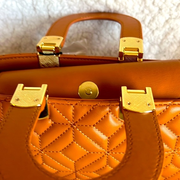 Steve Madden Mini Bag Tan Brown Quilted‎ Faux Leather - Picture 16 of 16